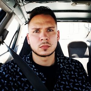 Meet your Posher, Jonathan